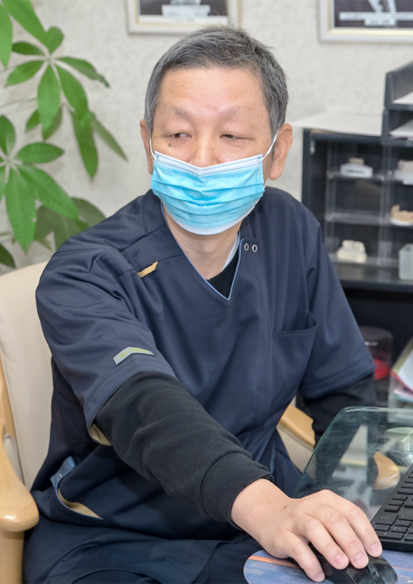 院長画像